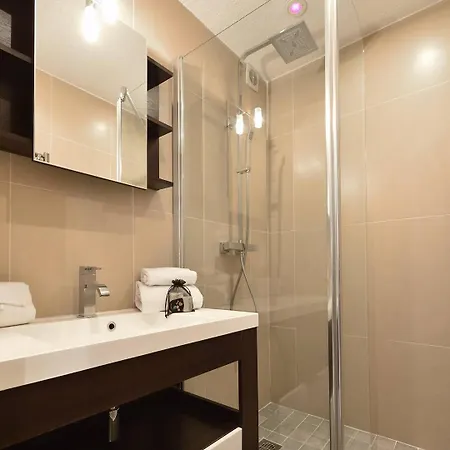 아파트 Appartement Malibu - Heliopolis O14 By Agn - Luxe - 2 Personnes 아그